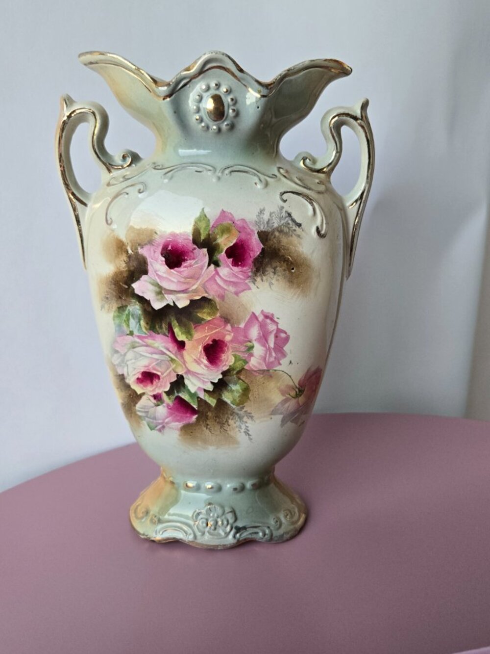 Vintage Rose Vase Romantic Cottagecore - Picture 2 of 8